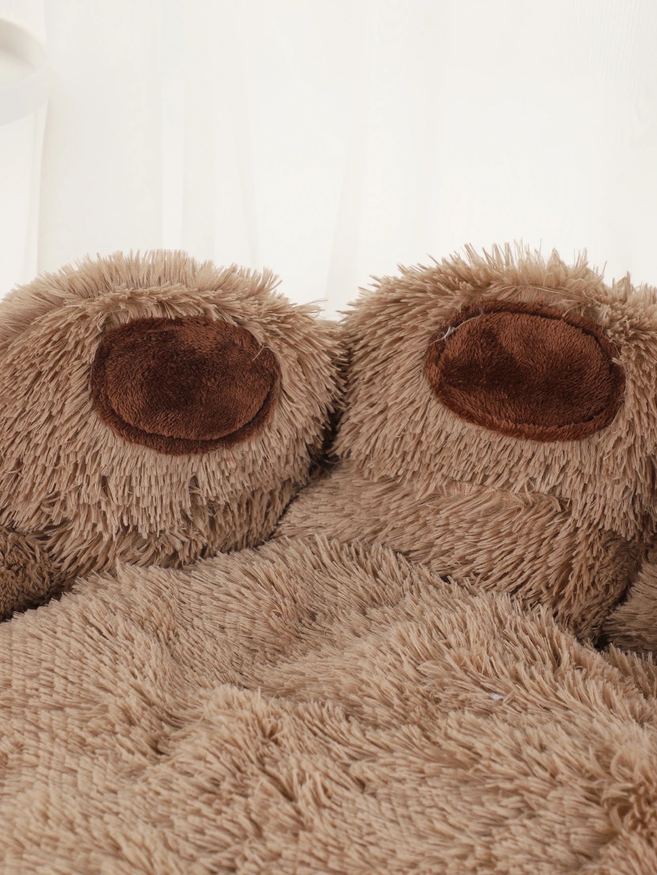 FluffyNest Plush Bed